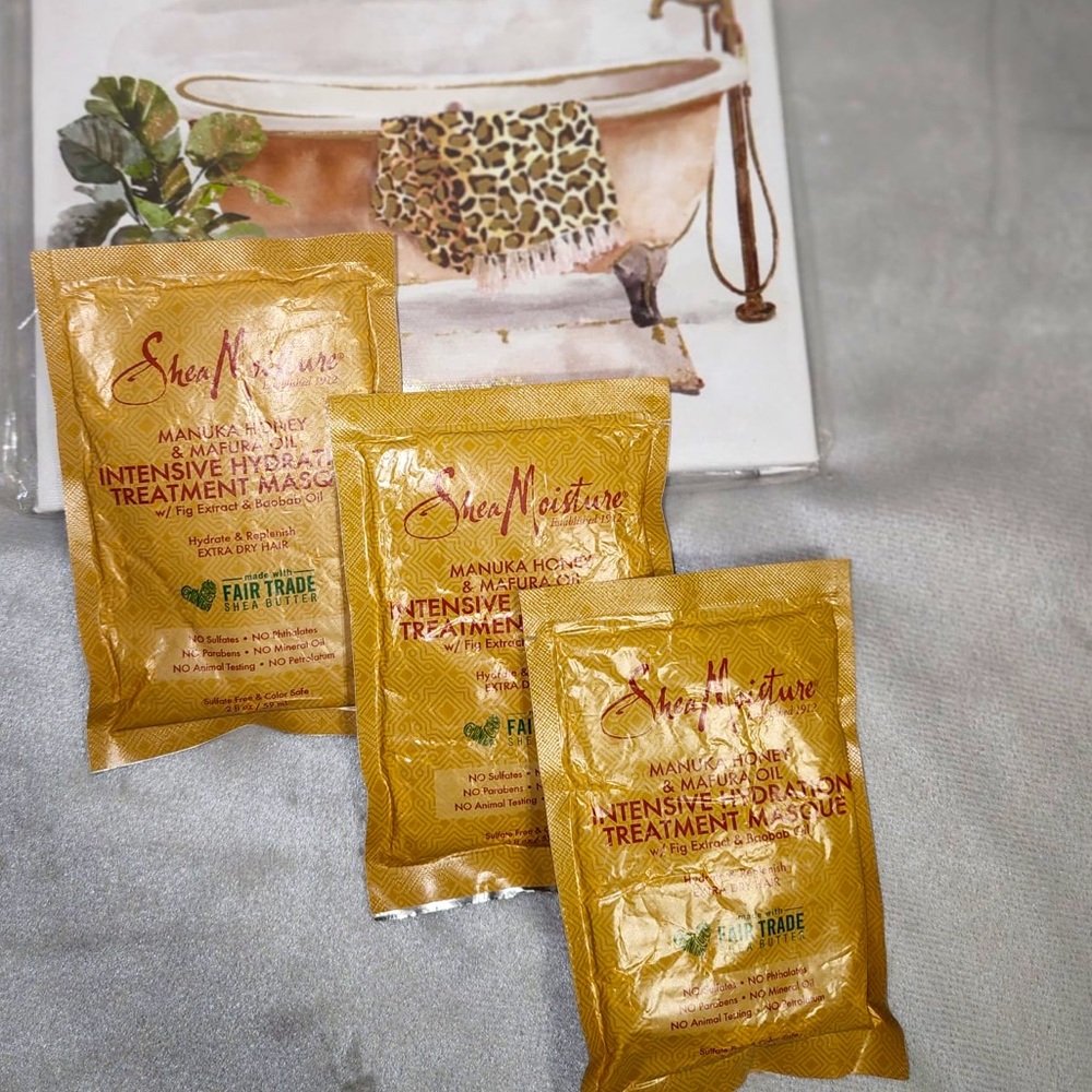 Shea Moisture Manuka Honey & Mafura Oil Intensive Hydration Treatmet Masque 6 pk